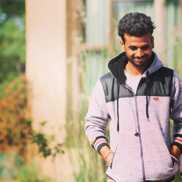 Solo portrait from Suraj Kumar’s personal collection, photograph 13.